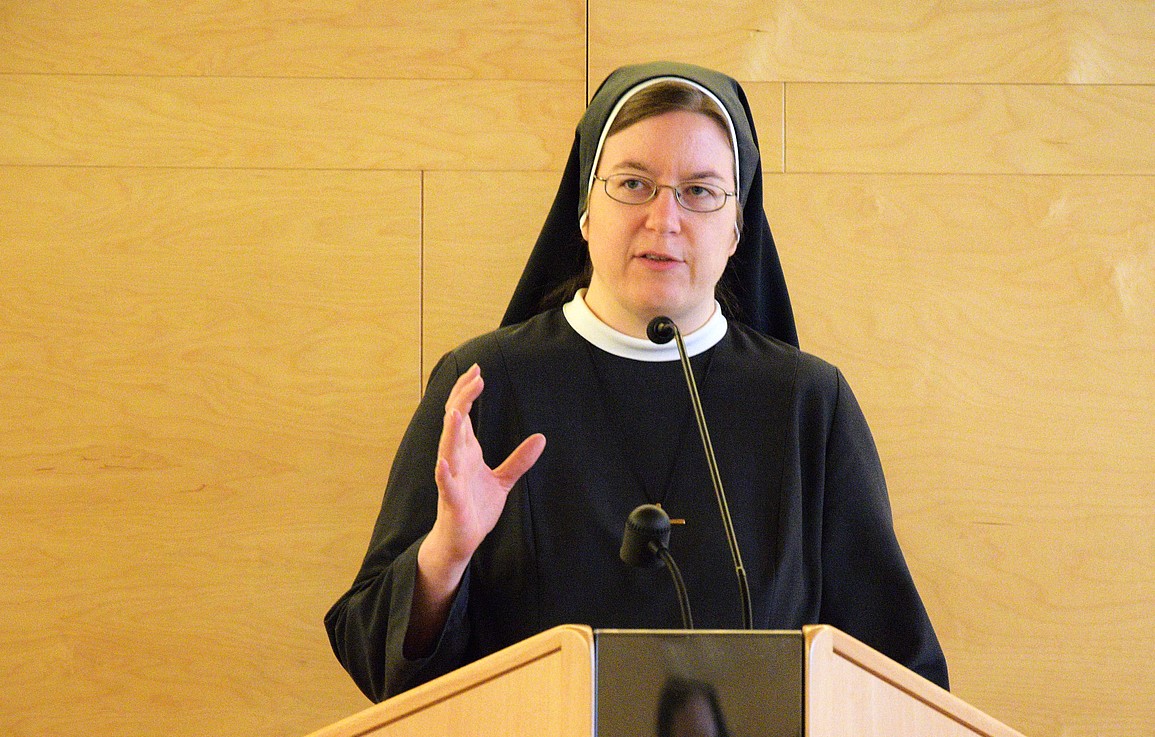 Sr. Gertraud Harb
