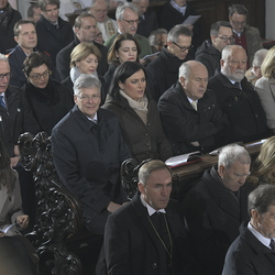 Vertreter aus Politik und Gesellschaft beim Weihegottesdienst