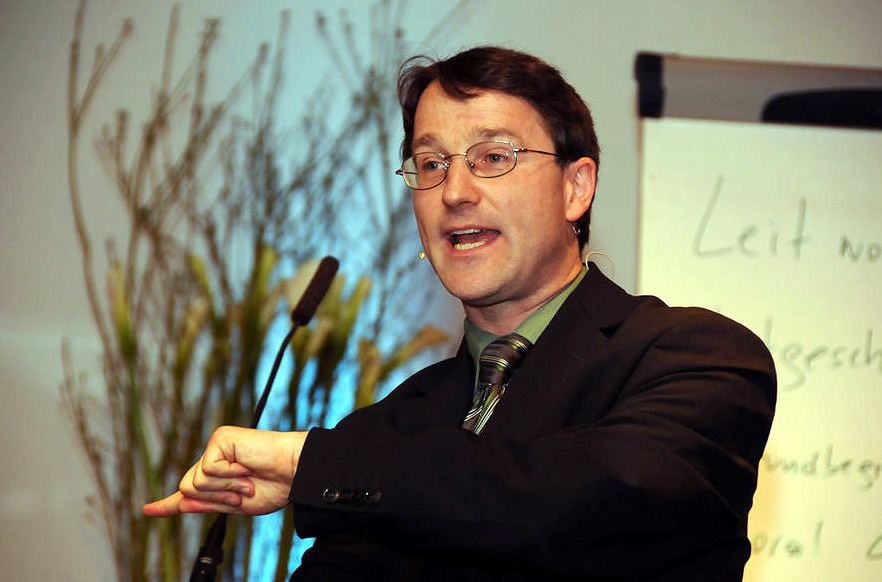 Clemens Sedmak / wertevollfuehren.at Sozialethiker Sedmak: Geburt ist ein Lotteriespiel