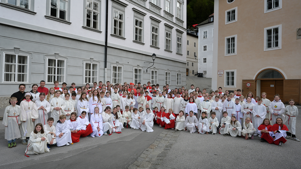 Erzdiözese Salzburg/naghshi Erzbischof Lackner dankt Priestern für ihren sakramentalen Dienst