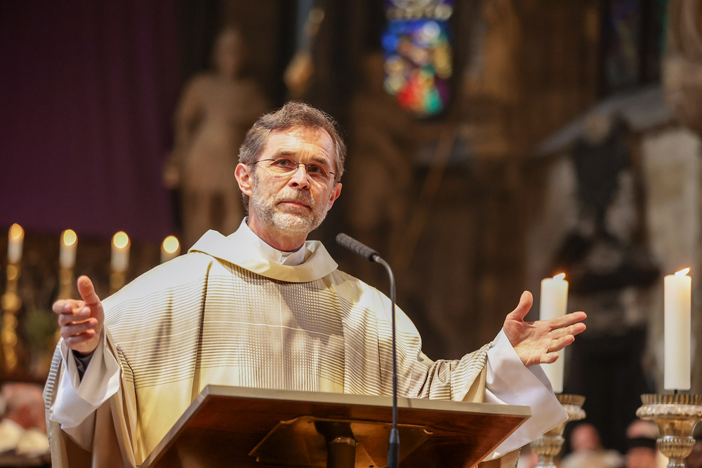 Josef Grünwidl, Apostolischer Administrator der Erzdiözese Wien / SCHOENLAUB Grünwidl an Priester: Dienst in Exzellenz statt nur nach Vorschrift