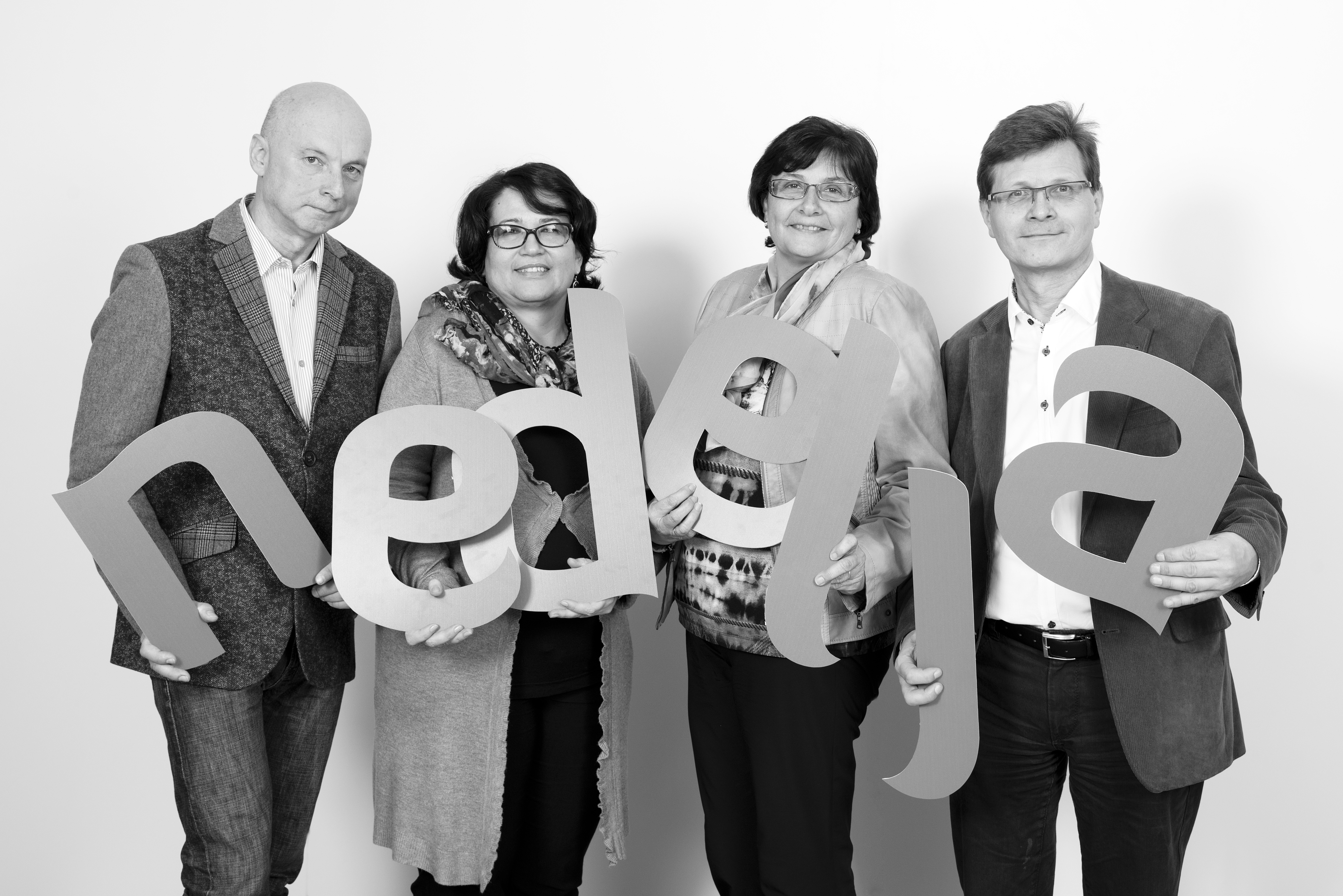 Redaktion der 'Nedelja' / Nedelja / Diözese Gurk-Klagenfurt 90 Jahre slowenische Kirchenzeitung 'Nedelja'