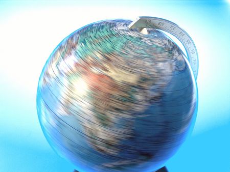 Bischöfe: Verstärkte Friedensinitiativen statt globalem Aufrüsten
