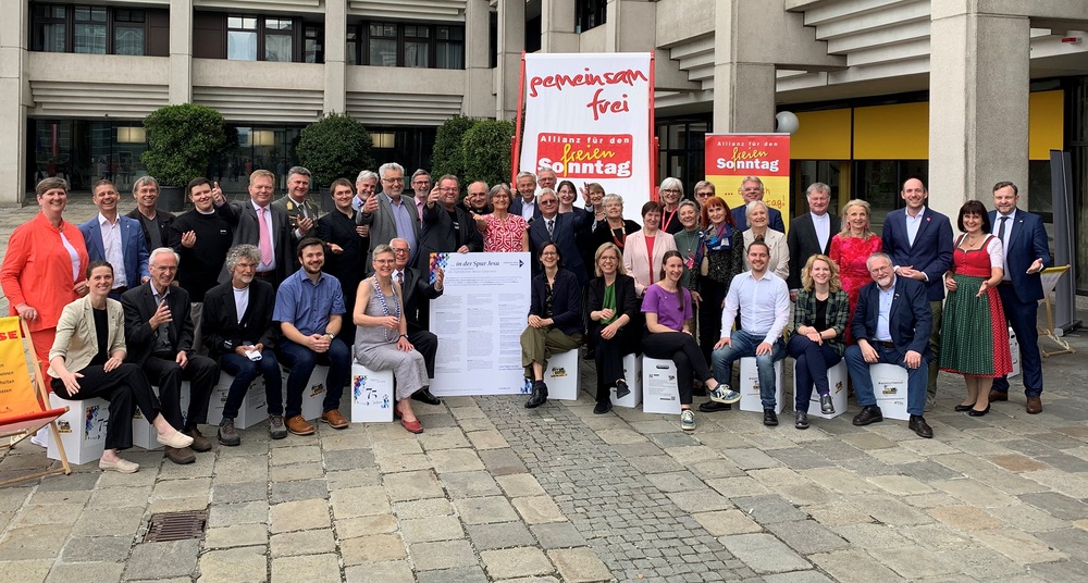 Vertreter der Katholischen Aktion Österreichs bei der 75-Jahr-Feier in Linz, 9. Mai 2024 / © kathpress / Wuthe
