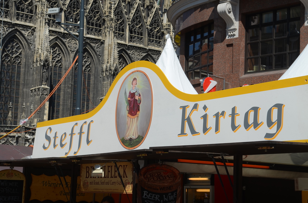 Stefflkirtag / kathbild.at/Rupprecht, Franz Josef Rupprecht Bis Pfingsten wieder Steffl-Kirtag am Wiener Stephansplatz