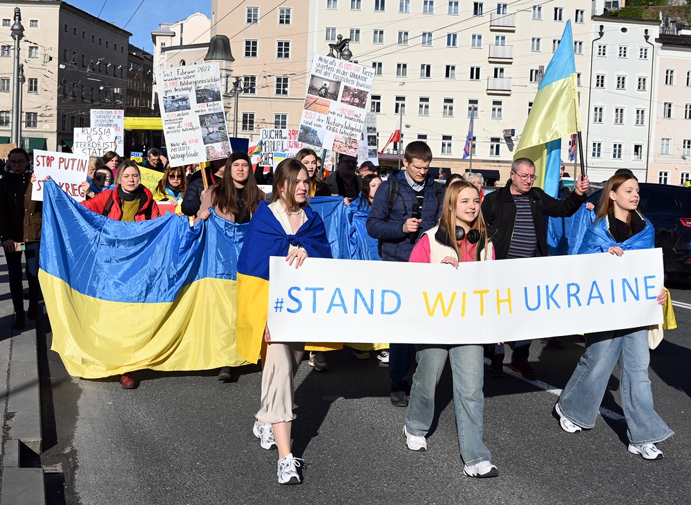 Solidarität mit der Ukraine / eds/naghshi Solidarität mit der Ukraine